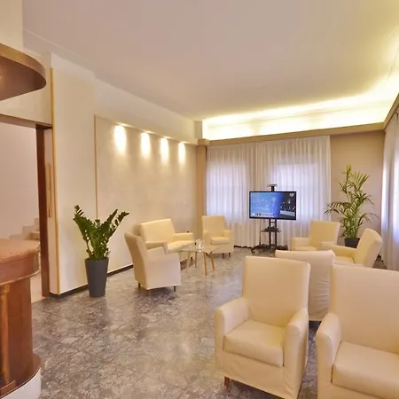 Hotel Gold 3*