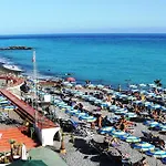 Gold Bordighera