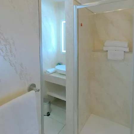 Gold Otel 3*