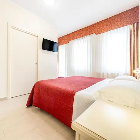 Ξενοδοχείο Gold Bordighera