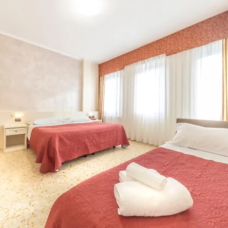 Hotel Gold 3*